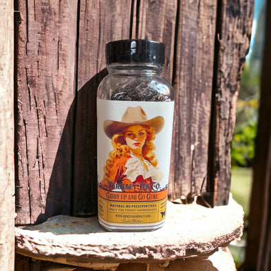 Giddy up and go Gurl Cowgirl Old West Pin up Girl Tea